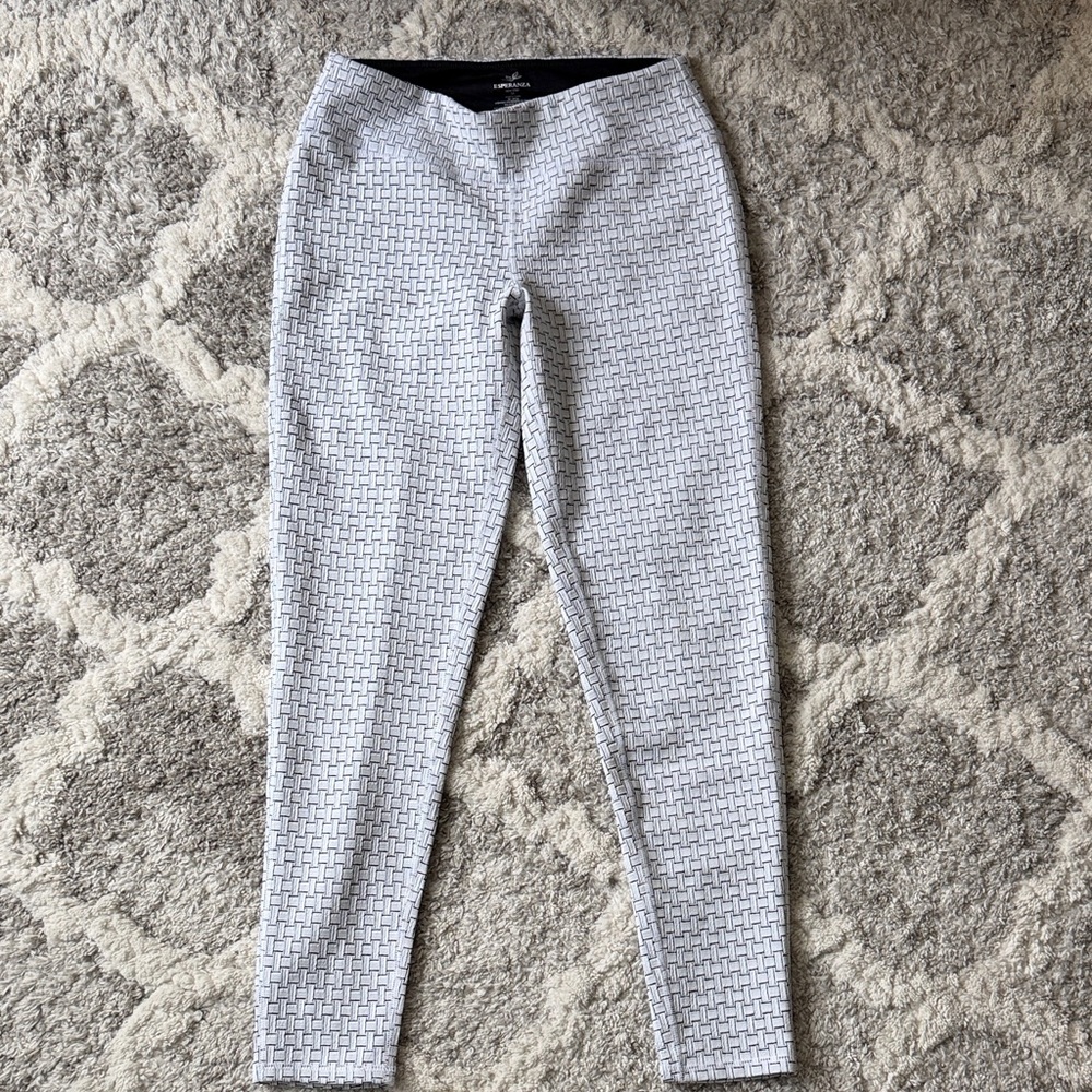 Chic Women's Gray Patterned Leggings